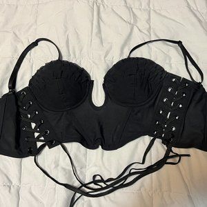 rare lip servie bustier